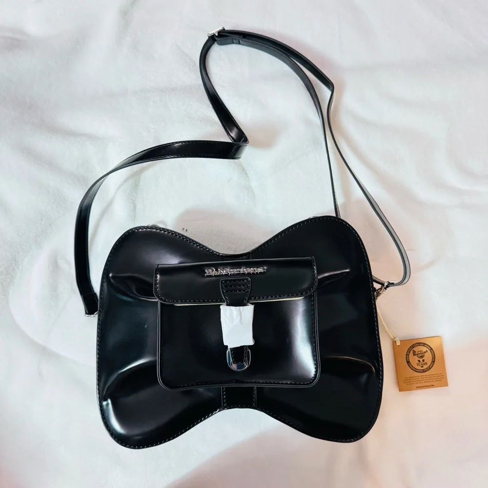 Dr. Martens Vegan Bow Bag in Black Oxford - NWT